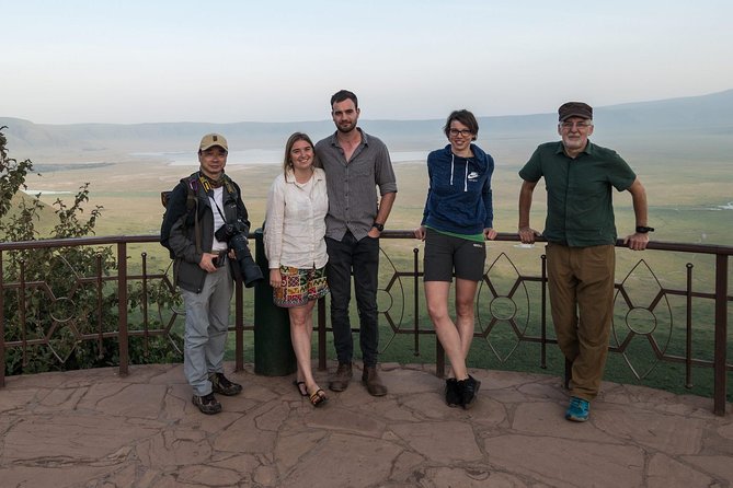 1-Day Tour to Ngorongoro Crater - Lunch on Safari: Included Meal Time Without the Hassle