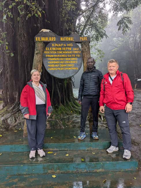 #1. Kilimanjaro 5-days hiking Marangu joining tour - Day 3: Horombo Hut to Kibo Hut, Alpine Desert and the Last Water Point