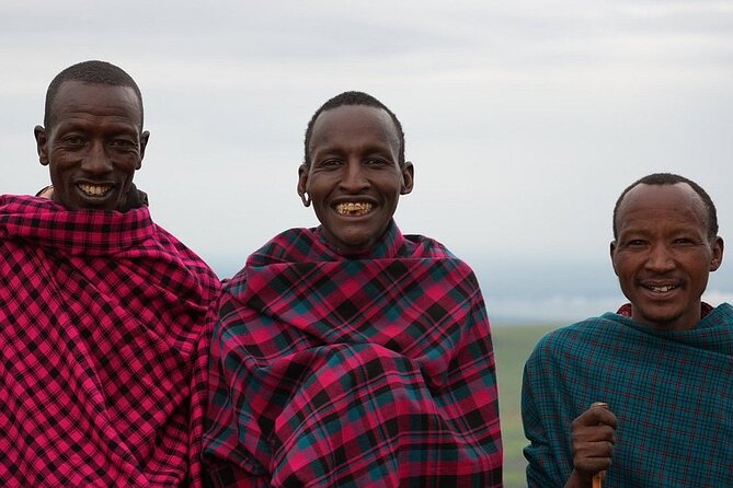 3 Day Safari to Serengeti National Park and Ngorongoro Crater - Day 3: Crater Floor Tour, Packed Picnic Lunch, and Return to Arusha