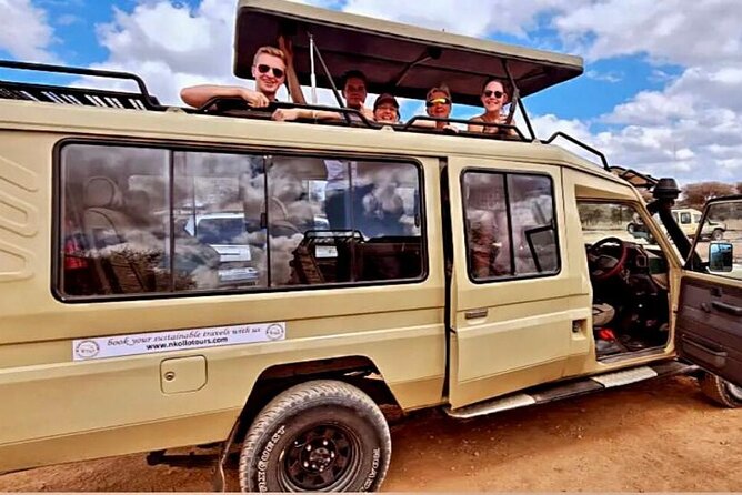 4 Days lodge &camping Tarangire,Serengeti, Ngorongoro Safari Tour - Day 1 in Tarangire: Baobab Country and a Full-Day Start