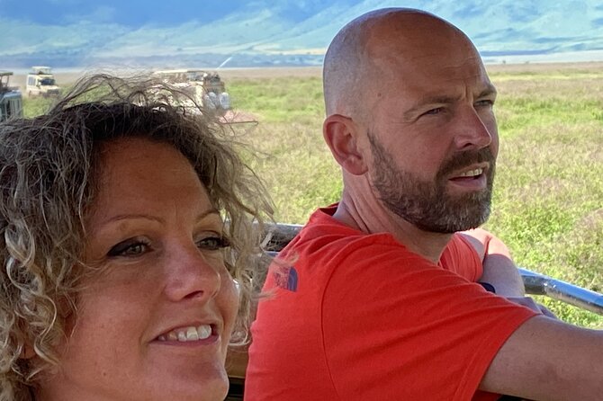 4 Days Private Tour Tarangire Crater and Serengeti - Guides and Vehicle Comfort: Why Robert and Gasper Get Mentioned