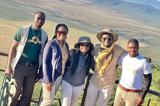 5 Days Best of Tanzania Luxury Safari Northern Circuit - Ngorongoro Crater to Serengeti: one massive caldera, then big plains
