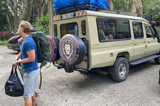 5 Days Budget Private Safari, Tanzania - Day 4 Ngorongoro Crater descent and Hippo Lake lunch choice
