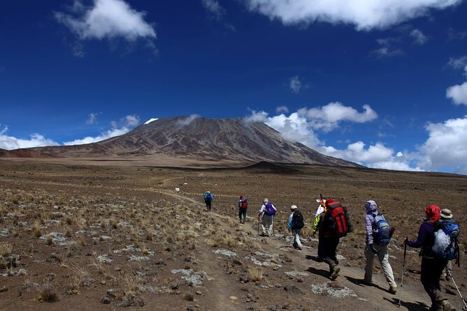 5 Days Marangu Route Kilimanjaro Climbing - Altitude timeline: 5 days versus choosing the 6-day option