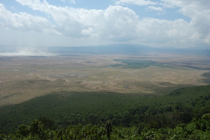 5 Days Safari to Serengeti, Ngorongoro, Tarangire from Arusha - Day 3 Serengeti: your focused shot at the migration and the Big Five