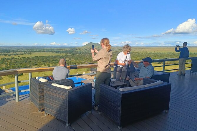 6 -Day Tarangire, Manyara, Serengeti & Ngorongoro - Day 4 Ngorongoro Crater: the world’s largest intact collapsed caldera