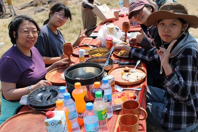 6 Days Adventure Towards Serengeti, Ngorongoro and Tarangire - Ngorongoro Crater Descent, UNESCO Caldera Wildlife and a Picnic Lunch Inside