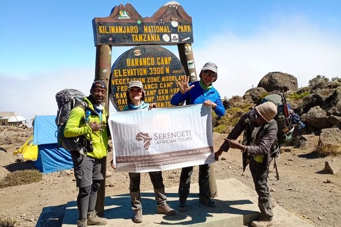 7 days Kilimanjaro climb via Machame route (Whiskey route) - Day 5, Barafu Hut and an exposed ridge rest: sleep planning becomes survival planning
