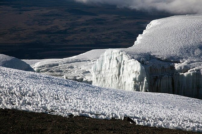 7 Days Machame Route Kilimanjaro Hiking | Climbing Tour - Day 4: The Great Barranco Wall to Karanga, a day that helps you summit smarter