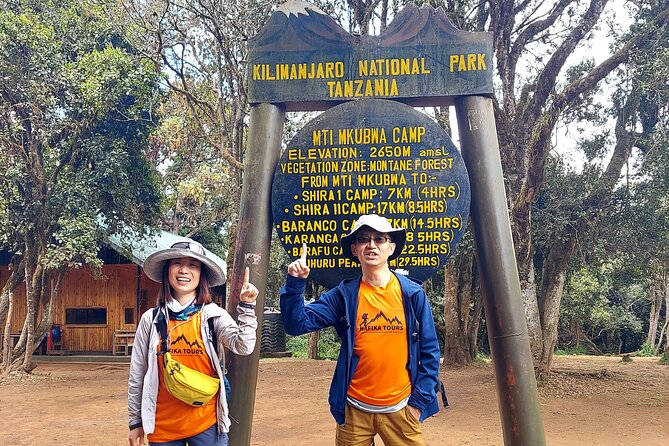 8 Days Kilimanjaro Hike via Lemosho Route - Nafika’s safety-first style: health checks, oxygen, and real support