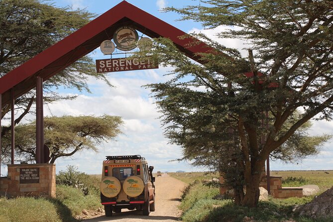 8 Days Tanzania Simba Luxury Safari - Day 1 in Arusha: the briefing that sets the tone
