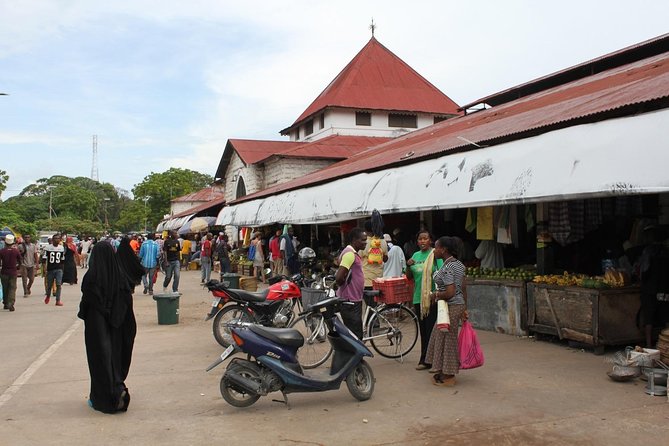 A Half Day Private Stone Town Tour - Darajani Town Market and Zanzibar Coffee House: the everyday Zanzibar moment