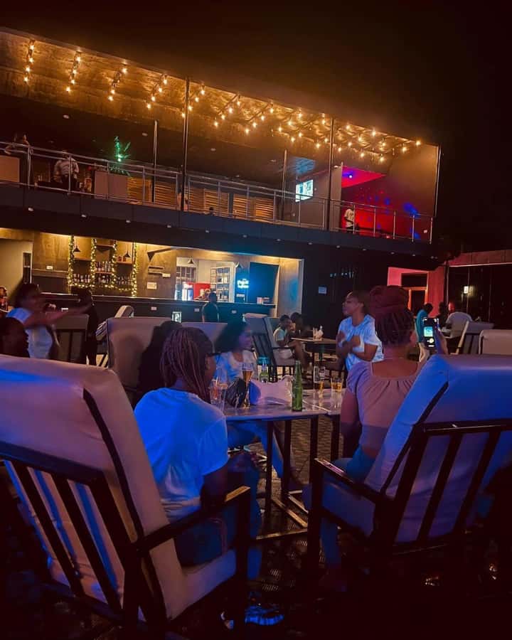 A Nightlife Adventure with a Local Guide: Dar es salaam city - Meeting Derick Lawrence and getting oriented fast