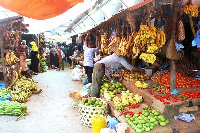 A Private Full Day Tour To Stone Town & Spice Farm - Service and guides: what stands out from the experience feedback