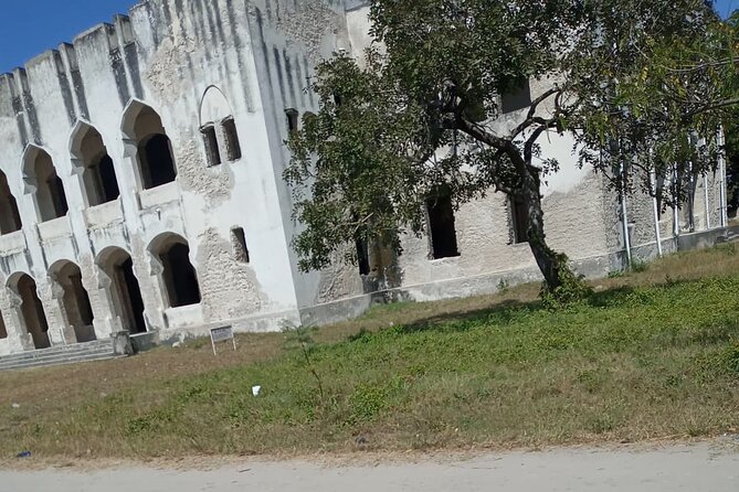 Ancient Bagamoyo City Day Tour - Lunch, snacks, water, and alcoholic beverages (with one important rule)