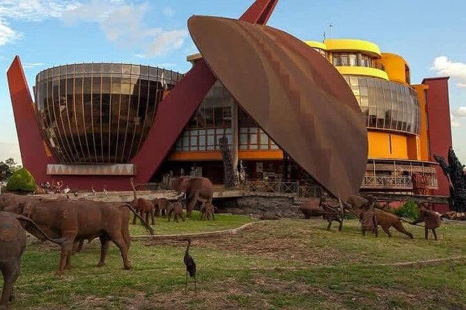 Arusha city tour - Meserani Snake Park: educational, thrilling, and not for everyone