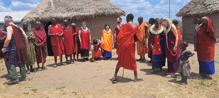 Arusha: Maasai Village Tour - Arusha to the Maasai boma: how the day actually runs