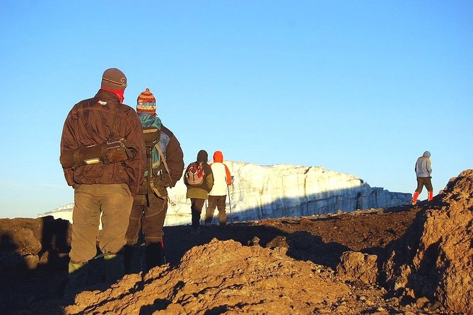 Climb Kilimanjaro 8-Day Lemosho Route with Stunning Scenic Views - The human side: guides, porters, and food that actually helps