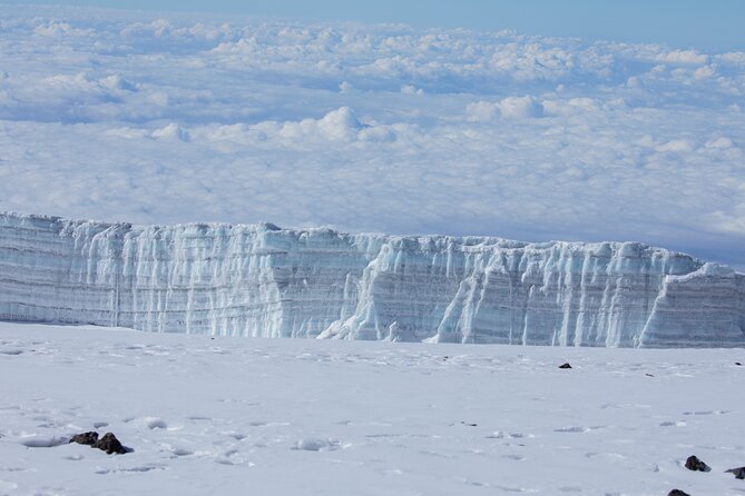 Climbing Kilimanjaro - Marangu Route - Day 4: the midnight start to Gilman’s Point and Uhuru Peak
