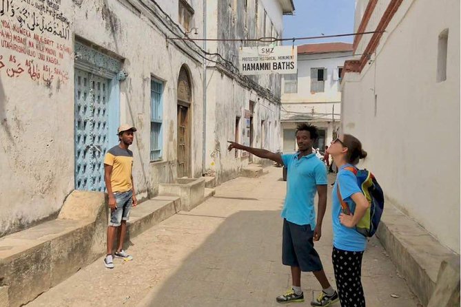 Cultural Walking Tour through Stonetown, a UNESCO World Heritage Site - Getting started in Forodhani: the walk’s natural kickoff point
