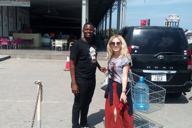 Dar Es Salaam City Tour (Full Day With Private Guide And Car) - Stop 1: Kivukoni Fish Market and the rhythm of a working port