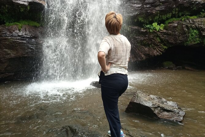 Day trip tour to Choma Waterfalls - Snacks, meals, and what your money covers