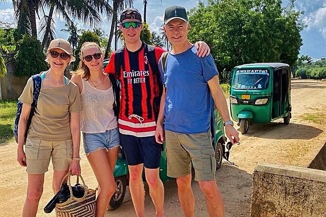 Explore Dar es Salaam: Full-Day Private City Tour - Askari Monument and Mnazi Mmoja: independence and wartime memory in one loop