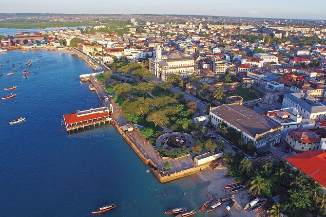 Full-Day Private Stone Town +Spice Farm and Prison Island Tour - Prison Island (Changuu): Tortoises, a Beach Break, and Snorkeling