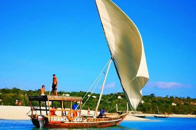 Half Day Zanzibar Mnemba Atoll Marine Reserve Snorkeling Tour - Gear, comfort, and your quick pre-water checklist