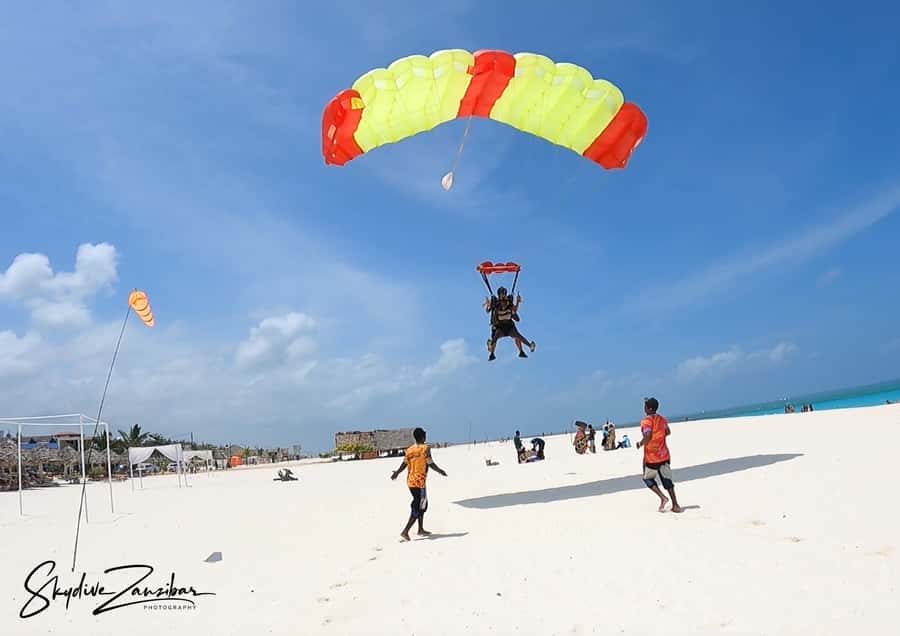 Kendwa: Tandem Skydive in Zanzibar - Meeting Point and Practical Start: Kendwa Beach Access
