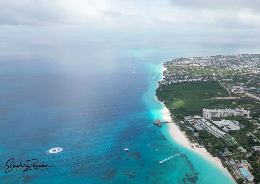 Kendwa: Tandem Skydive in Zanzibar - Training, Harness Fitting, and the Instructor’s Role