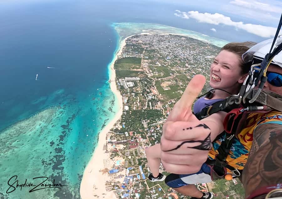 Kendwa: Tandem Skydive in Zanzibar - Languages, Comfort, and Communication Before You Jump