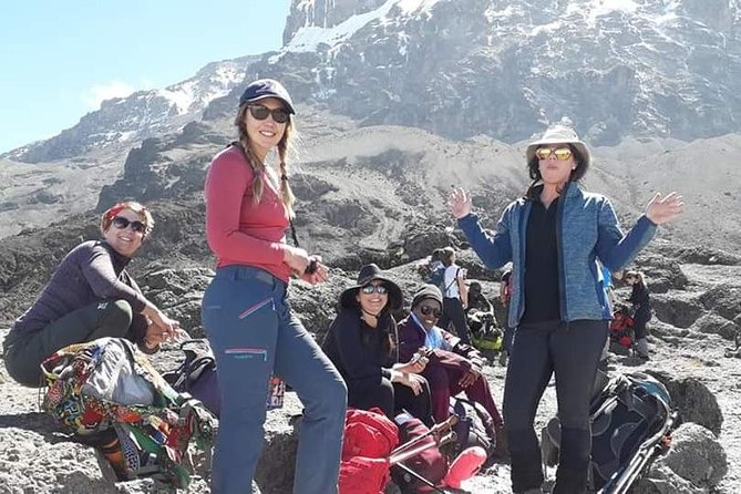 Kilimanjaro Climb - 6 Days Marangu Route - Descent to Horombo and the Marangu Gate certificate moment