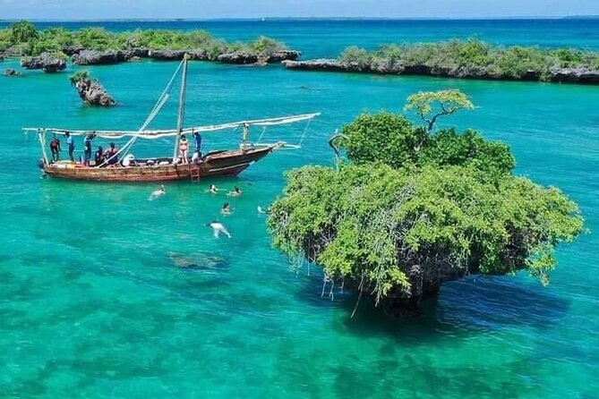 Kwale Island Dhow Sailing Tour from Zanzibar with Seafood Lunch - Key highlights if you want the Kwale Island feeling