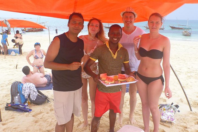 Kwale Island Dhow Sailing Tour from Zanzibar with Seafood Lunch - The sandbank experience at Menai Bay: tides are the boss