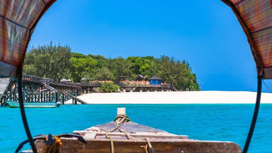 Lunch Break, Mnemba Tour, Swim with Turtles, Kendwa Beach - Spice Farm lunch break: why this meal stop is more than a break