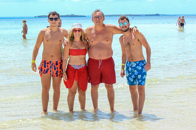 Luxury NAKUPENDA SANDBANK and SPICE FARM TOUR ( Lunch included ) - From your hotel to Jambo Spice Farm: what pickup changes