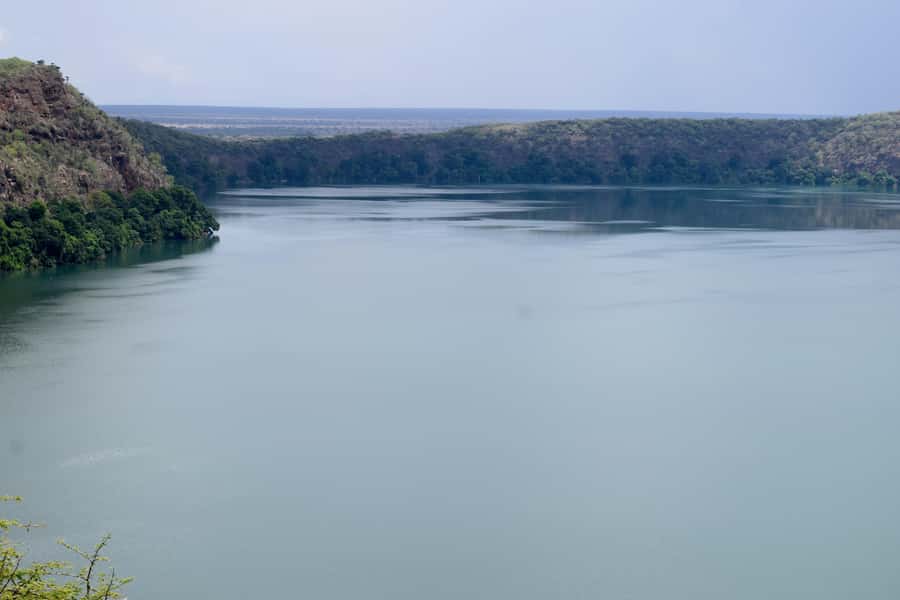 Moshi: Lake Chala Tour: Hiking &/or Kayaking - Lunch by the Water: A Scenic Pavilion Break That Resets the Day