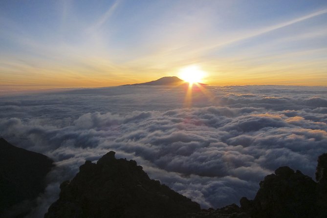 Mount Kilimanjaro 6 days - Machame route - Day 3: Lava Tower and Shark’s Tooth to Barranco Camp, a real acclimatization day