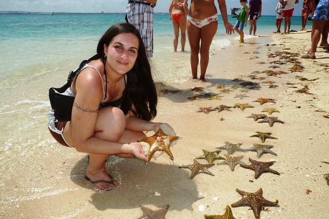 Nakupenda Beach Day Tour in Zanzibar - Guides, group size, and communication you should plan for