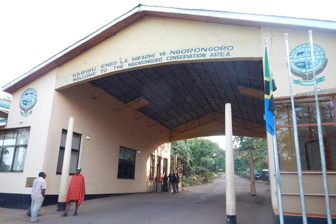 Ngorongoro Adventure Day Tour from Arusha - The 5:30am Start, Karatu Stop, and the Real Meaning of “Day Trip”