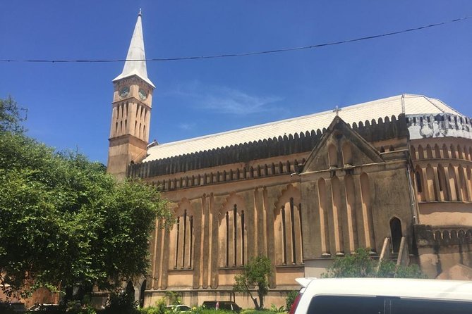 Prison Island and Stone Town Private Tour in Zanzibar - Stone Town highlights: Old Fort, markets, cathedrals, and House of Wonders