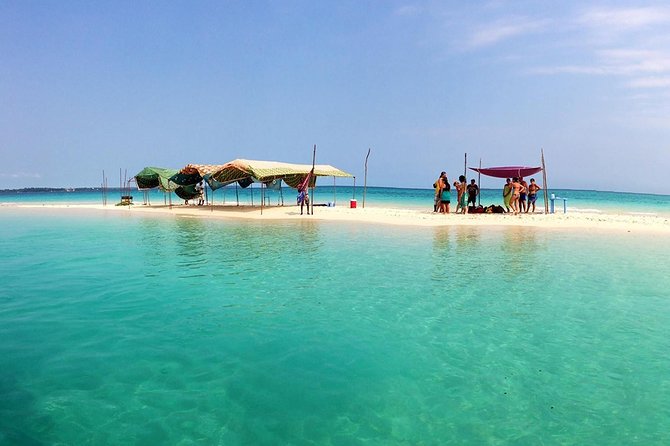 Private Full-day Safari Blue Trip with Lunch buffet - Zanzibar by dhow: what makes this day feel different