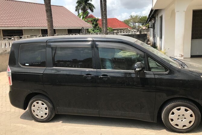 Private Kilimanjaro Airport Transfer to or from Tanzania - From Arrival Hall to Your Vehicle, with Luggage Covered