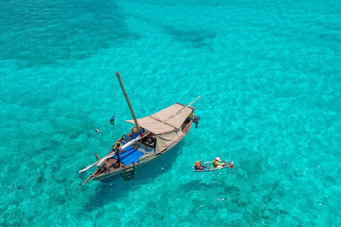 Private/Sharing: Snorkeling with Dolphins Sandbank in Mnemba - Price and value: what $120 per person really covers