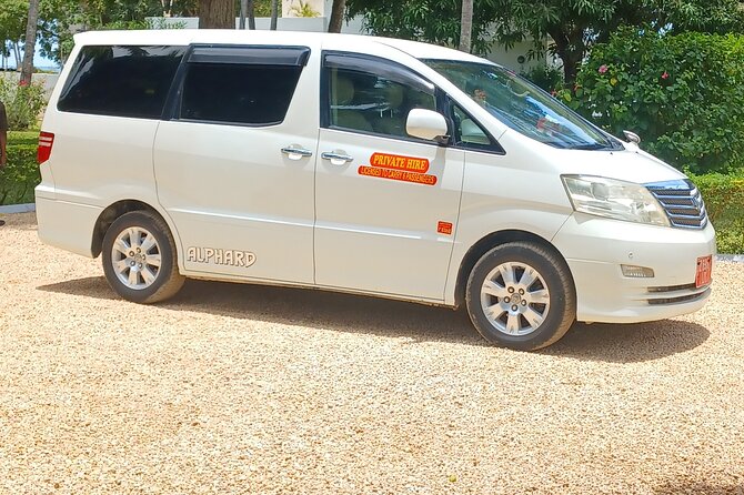 Private Transfer from Zanzibar airport/port - Pick & Drop off - The car details that actually help on Zanzibar time