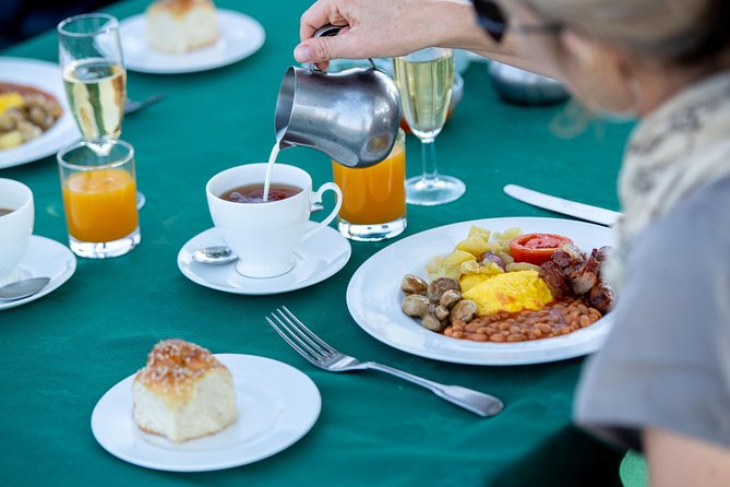 Serengeti Balloon Safari and authentic bush breakfast - Should you book Serengeti Balloon Safaris for the sunrise, breakfast, and views?