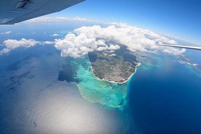 Skydive Zanzibar | Tandem Skydive - Who should book this tandem parachute jump