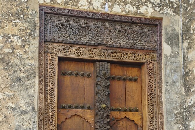 Stone Town Secrets: A walking Tour Zanzibar - Freddie Mercury in Stone Town: music history with real place