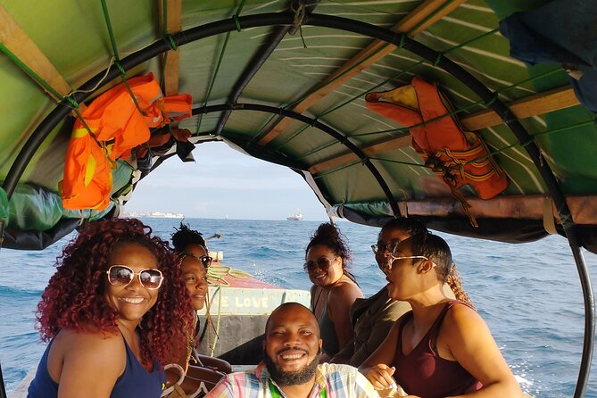 Stone Town Secrets: A walking Tour Zanzibar - Pickup, meeting point, and how to avoid a slow start
